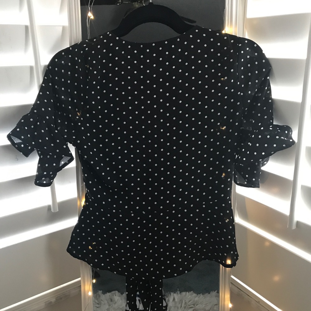 • Poka Dot Wrap Top • - Picture 3 of 4